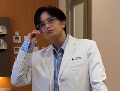 中島健人　母親　写真
